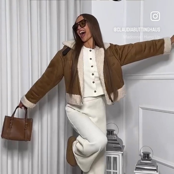 NWT ZARA blogger fav DOUBLE-FACED JACKET SIZE M
🚨PRICE FIRM NO DISCOUNT - Picture 14 of 16